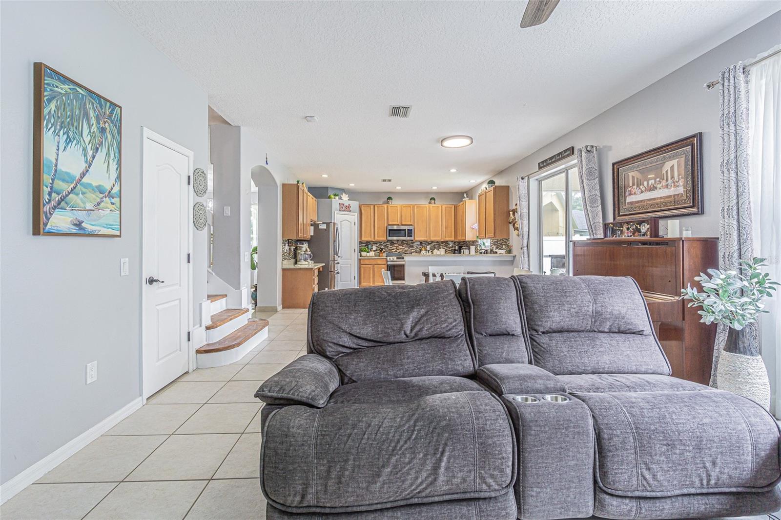 Image 32 of 66 For 10427 Lucaya Drive
