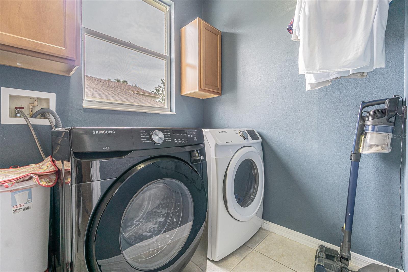 Image 36 of 66 For 10427 Lucaya Drive