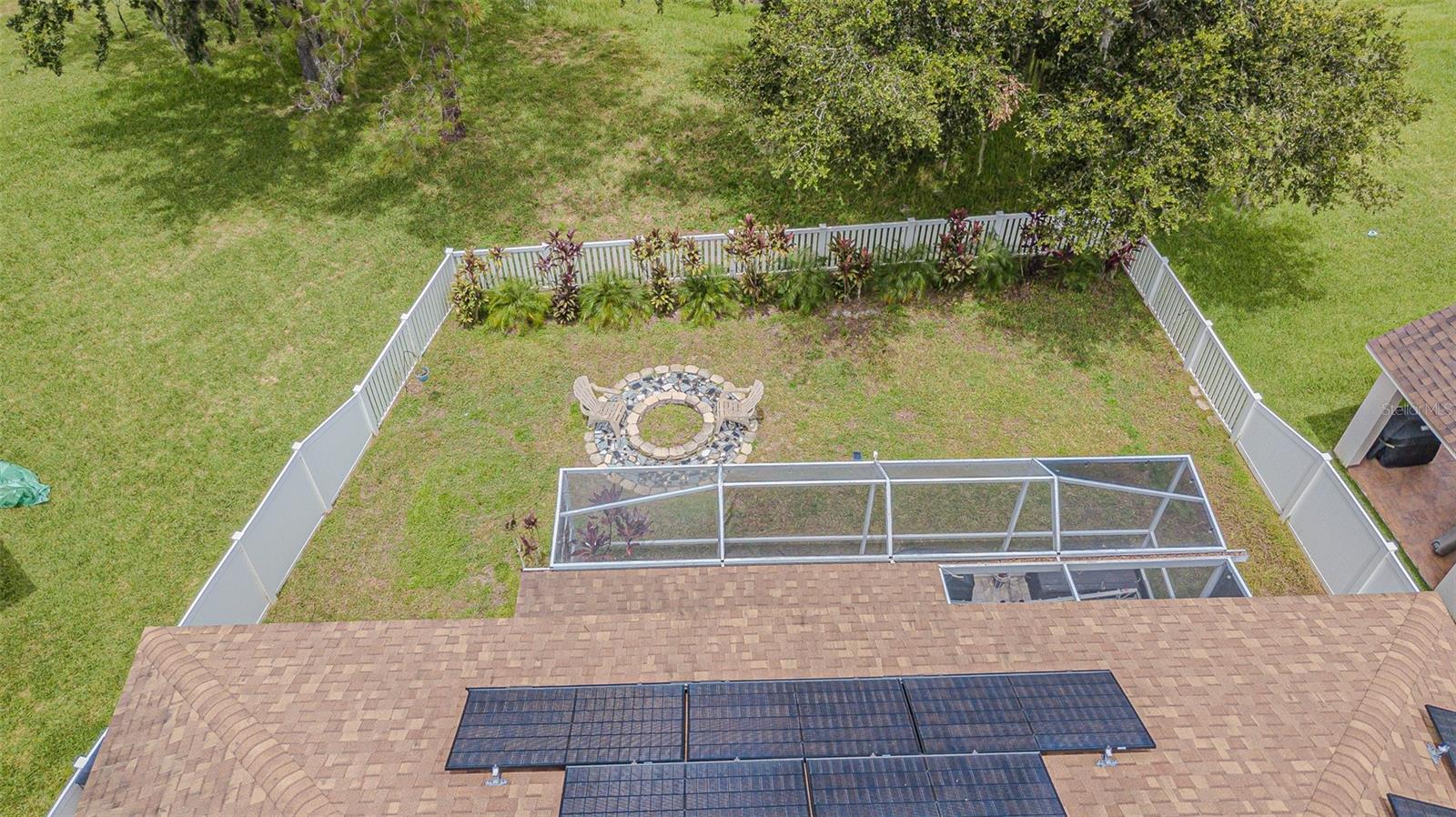 Image 41 of 66 For 10427 Lucaya Drive