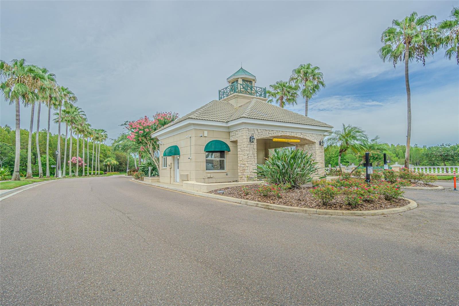 Image 57 of 66 For 10427 Lucaya Drive