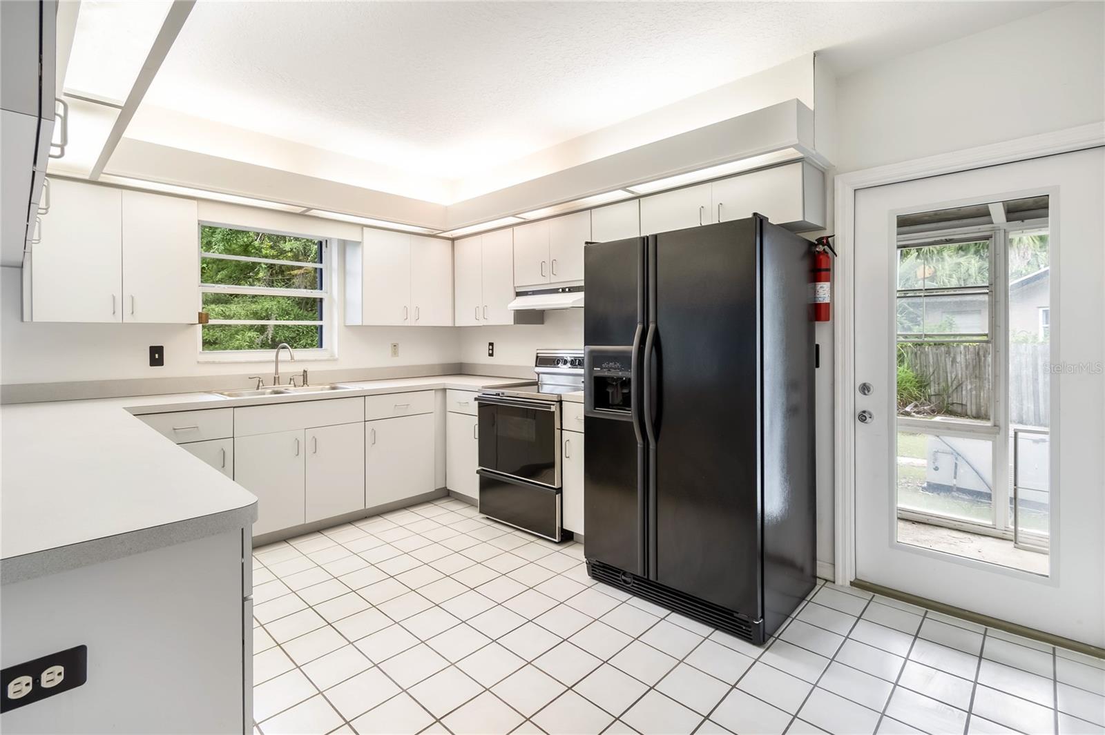Image 37 of 74 For 4127 Mallard Drive