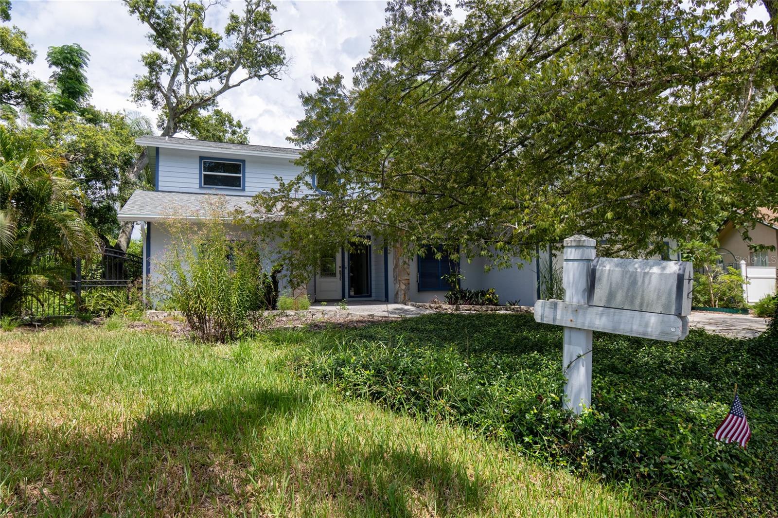 Image 4 of 74 For 4127 Mallard Drive