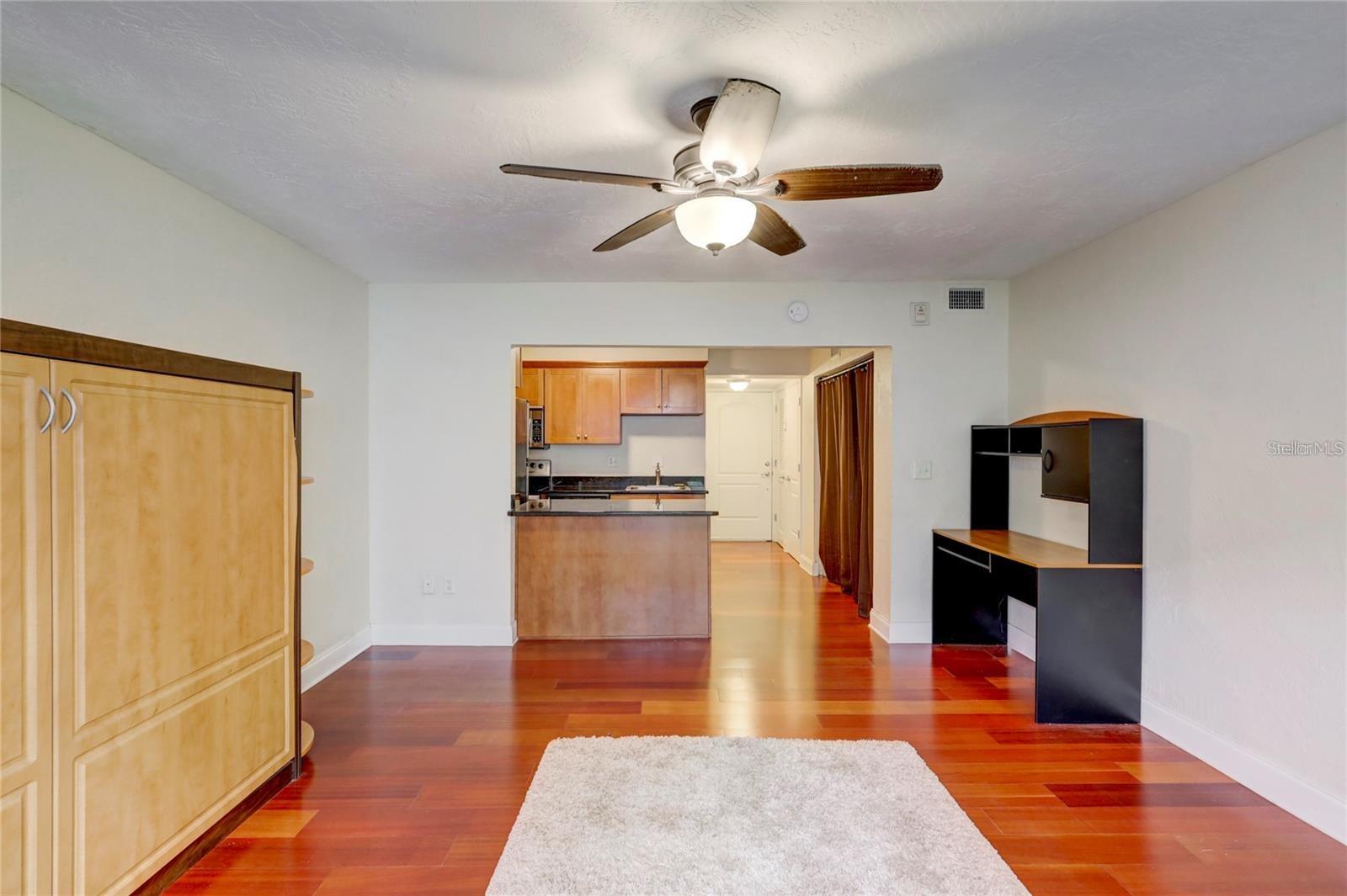 Image 18 of 25 For 210 5th Avenue S 107