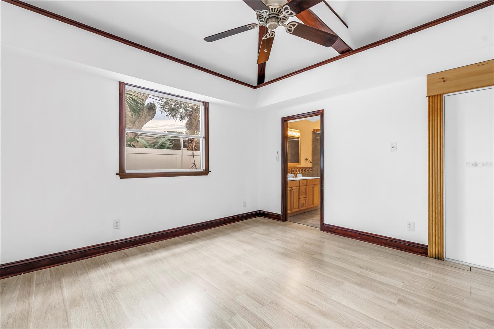 Image 35 of 42 For 4211 27th Avenue N