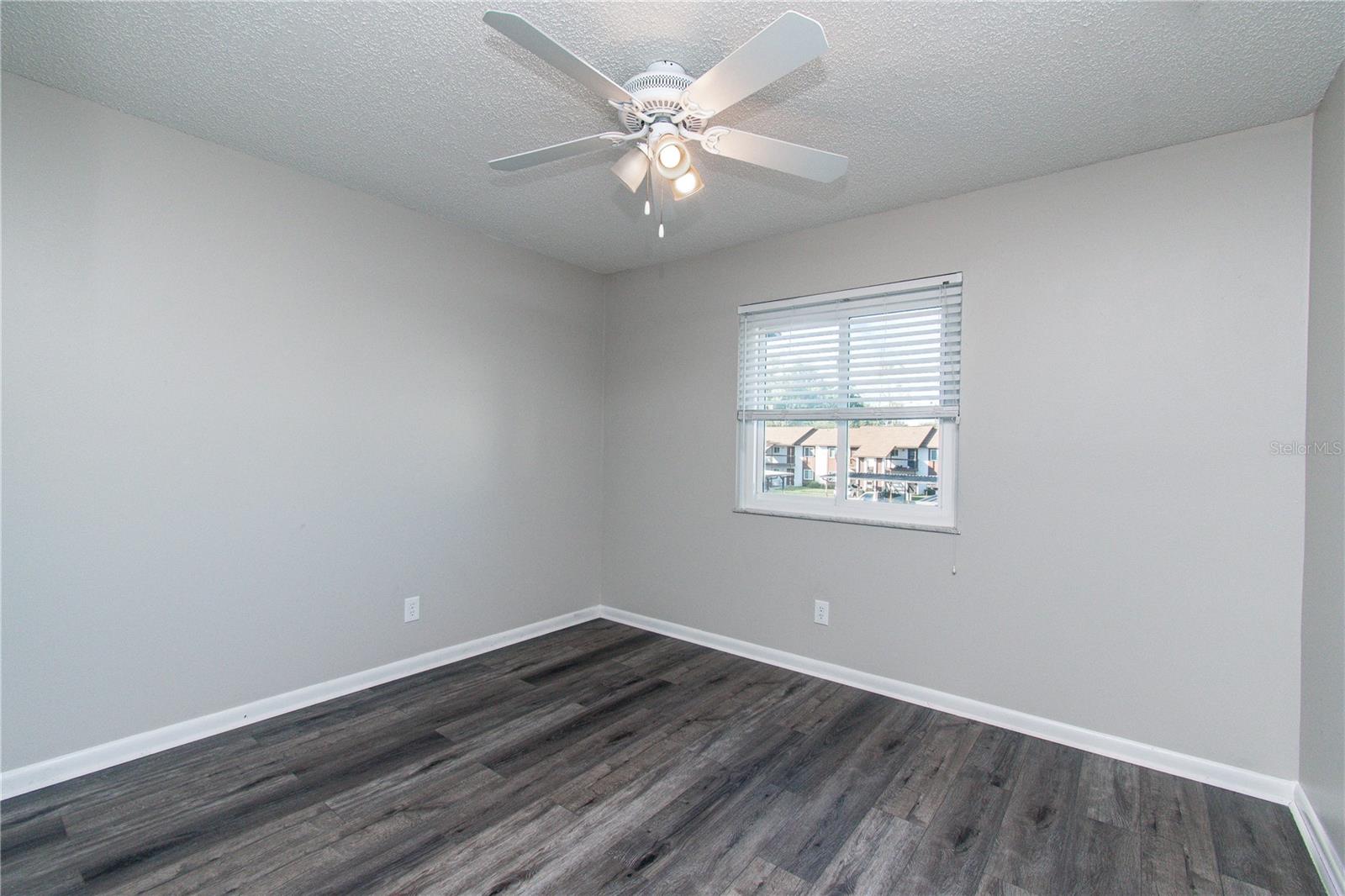 Image 30 of 36 For 39132 County Road 54  2220
