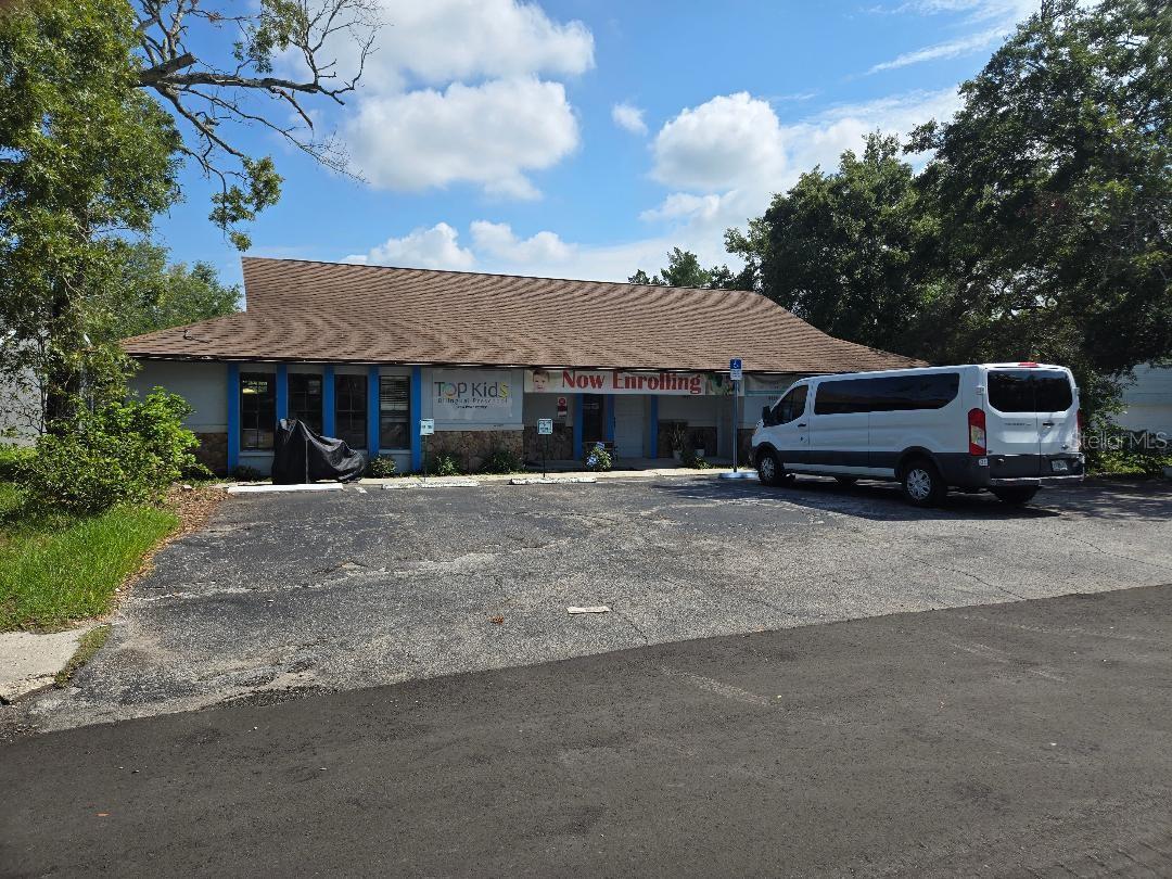 Listing photo id 0 for 6115 Central Avenue