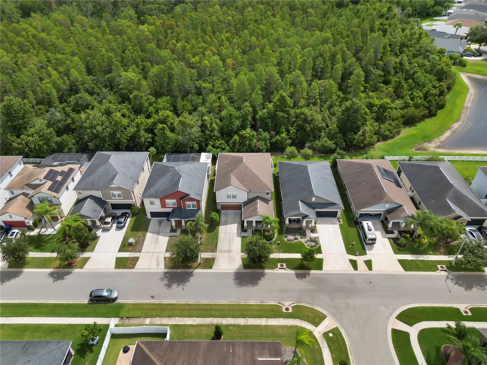 Listing photo id 43 for 4350 Shrewbury Place