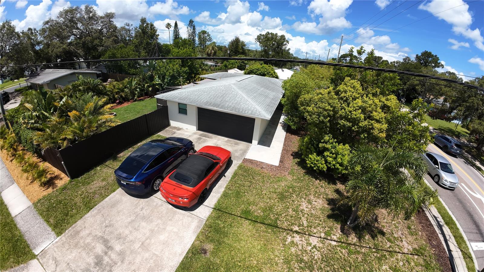 Image 55 of 56 For 1591 Druid Road E
