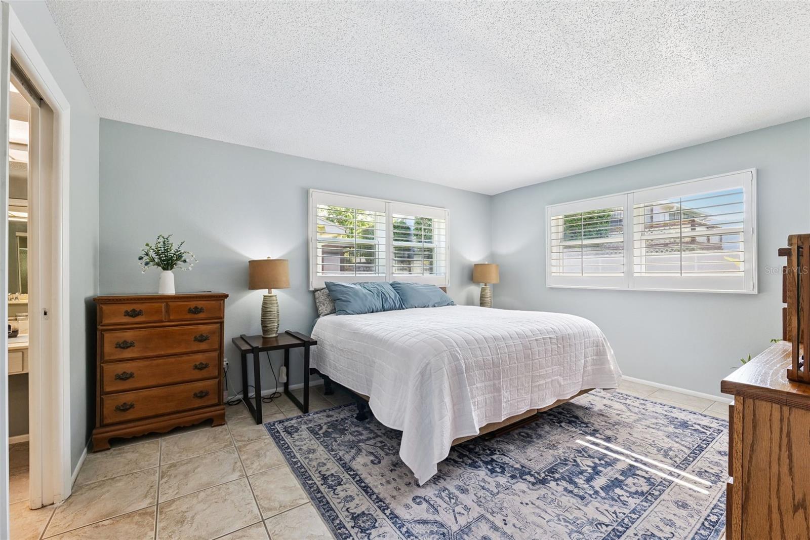 Image 10 of 24 For 1497 Heather Ridge Boulevard