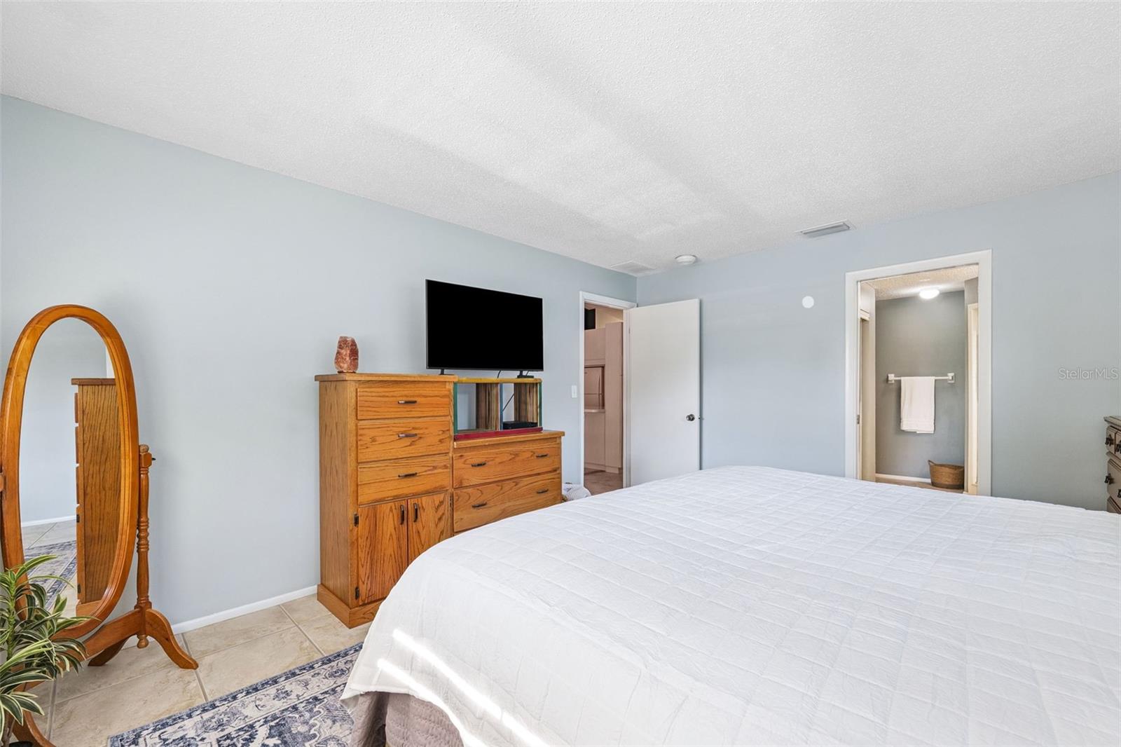 Image 11 of 24 For 1497 Heather Ridge Boulevard