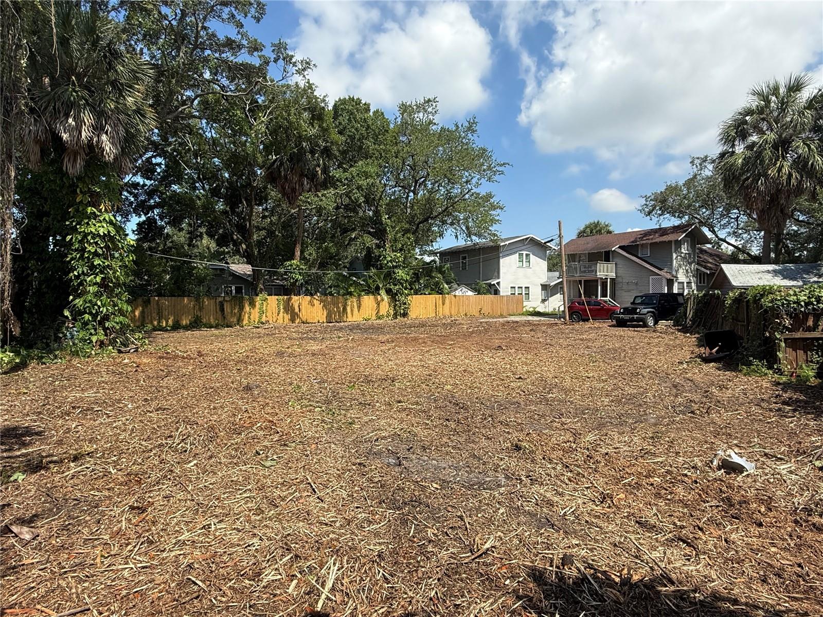 Image 4 of 7 For 1902 Watrous Avenue
