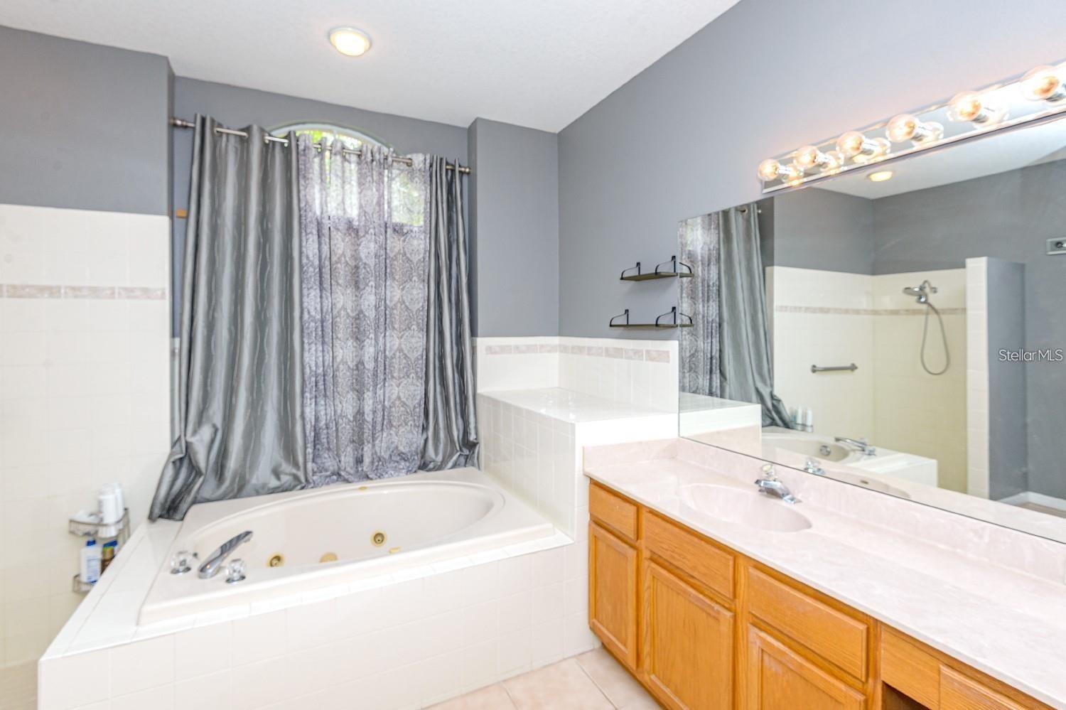 Image 18 of 27 For 18708 Chopin Drive