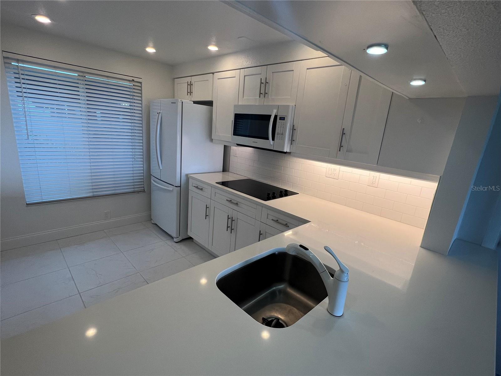 Image 7 of 49 For 6268 Palma Del Mar Boulevard S 109