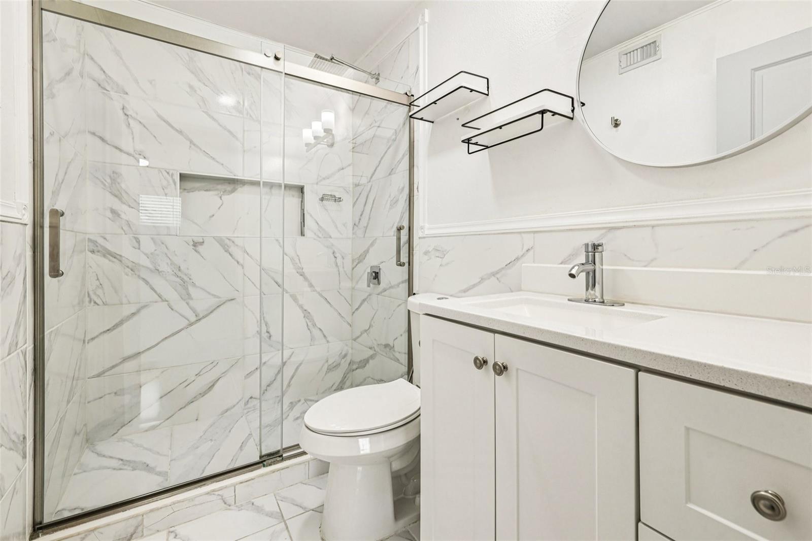 Image 26 of 38 For 8724 Mallard Reserve Drive 101