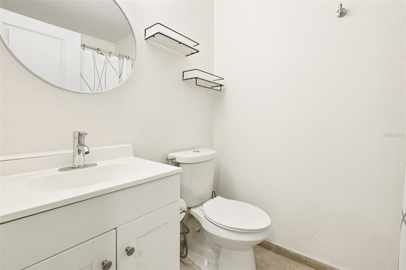 Image 27 of 38 For 8724 Mallard Reserve Drive 101