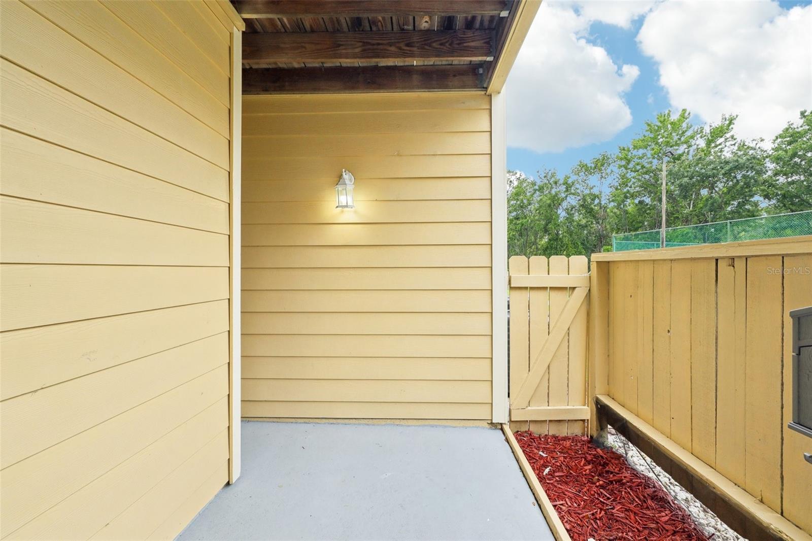 Image 36 of 38 For 8724 Mallard Reserve Drive 101