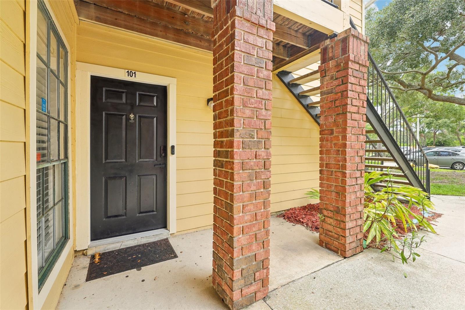 Image 5 of 38 For 8724 Mallard Reserve Drive 101