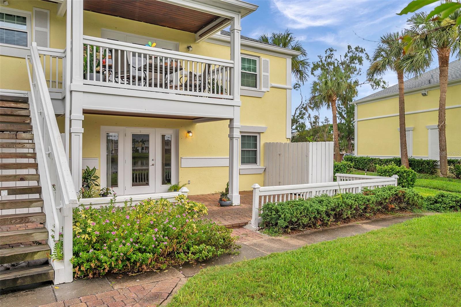 Image 30 of 51 For 121 Seahorse Drive Se A