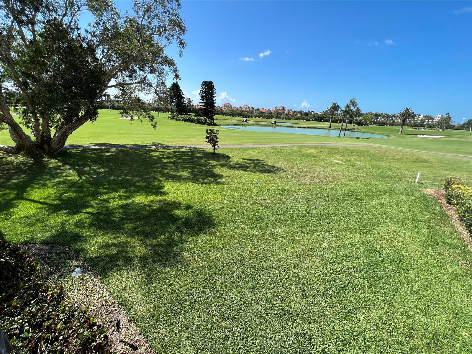 Image 32 of 47 For 6180 Sun Boulevard 208