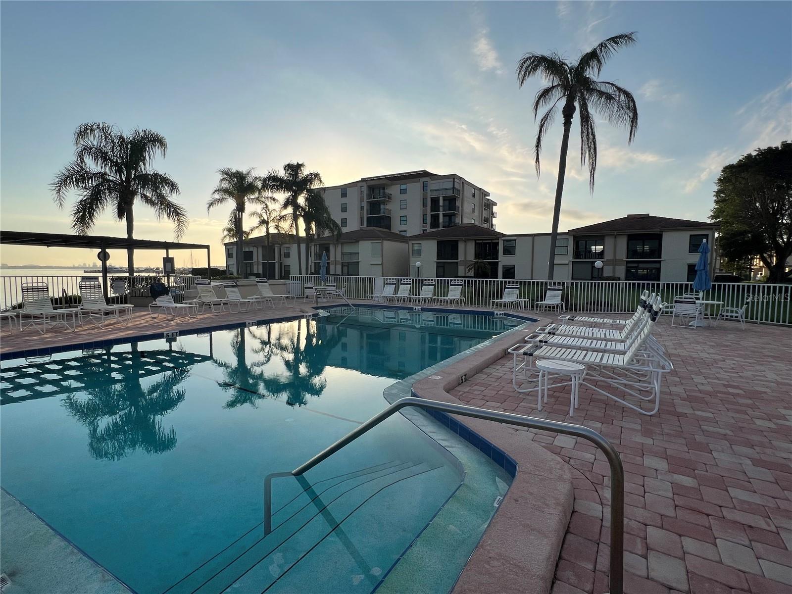 Image 42 of 47 For 6180 Sun Boulevard 208