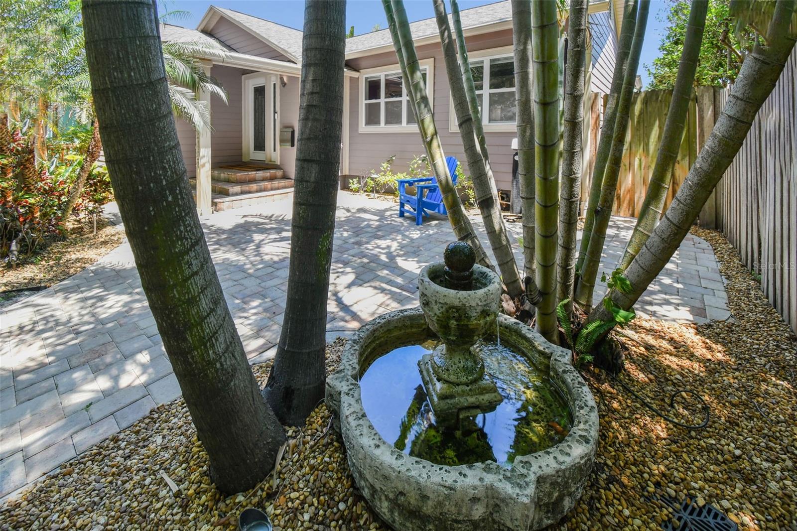 Image 18 of 72 For 2421 7th Avenue N