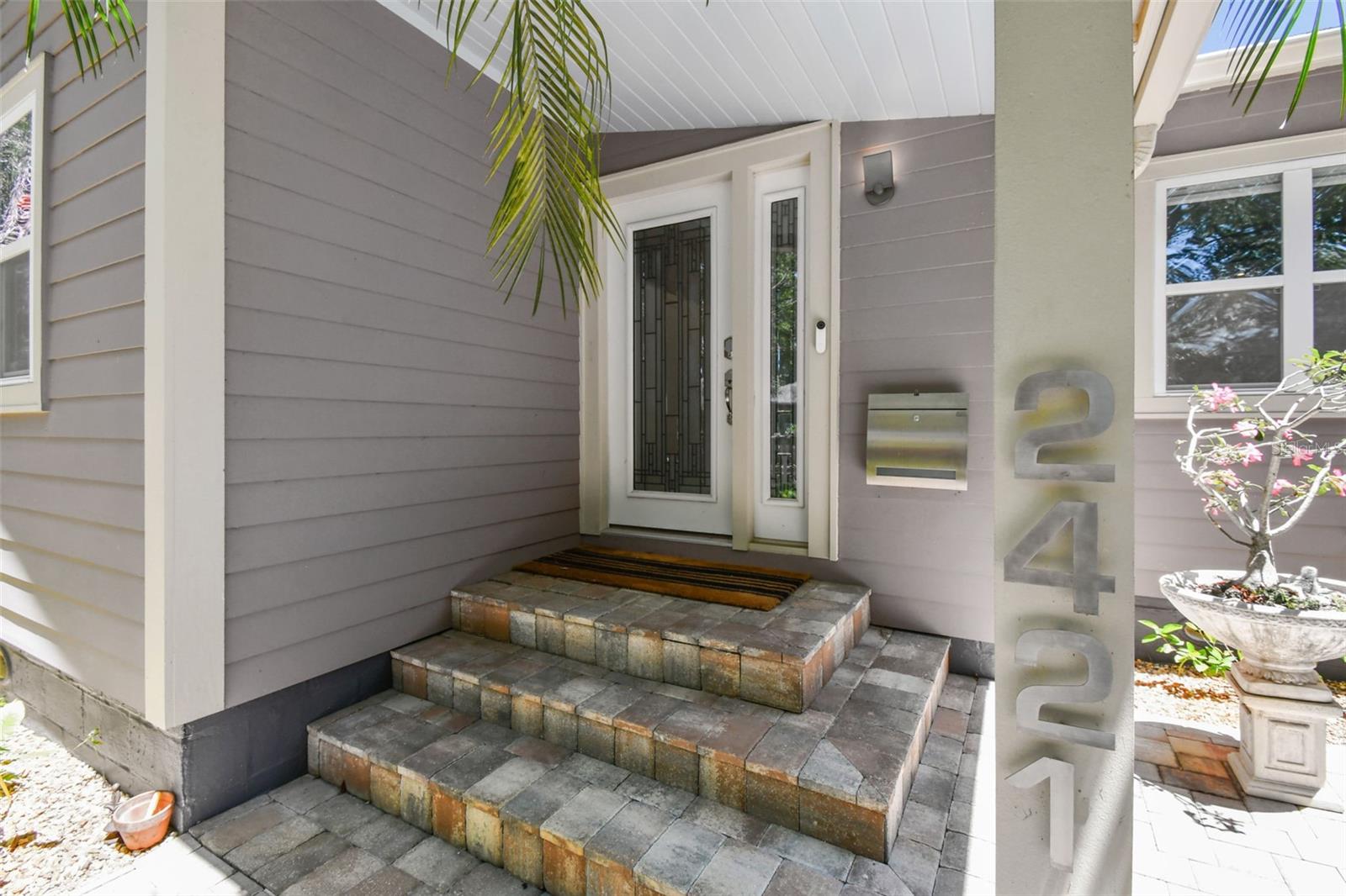Image 22 of 72 For 2421 7th Avenue N