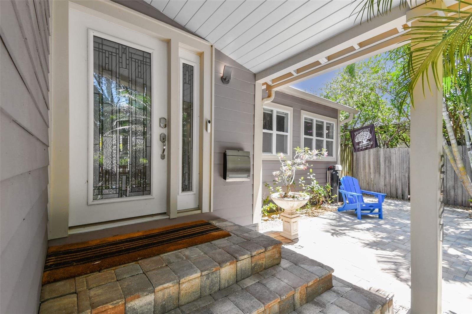 Image 23 of 72 For 2421 7th Avenue N