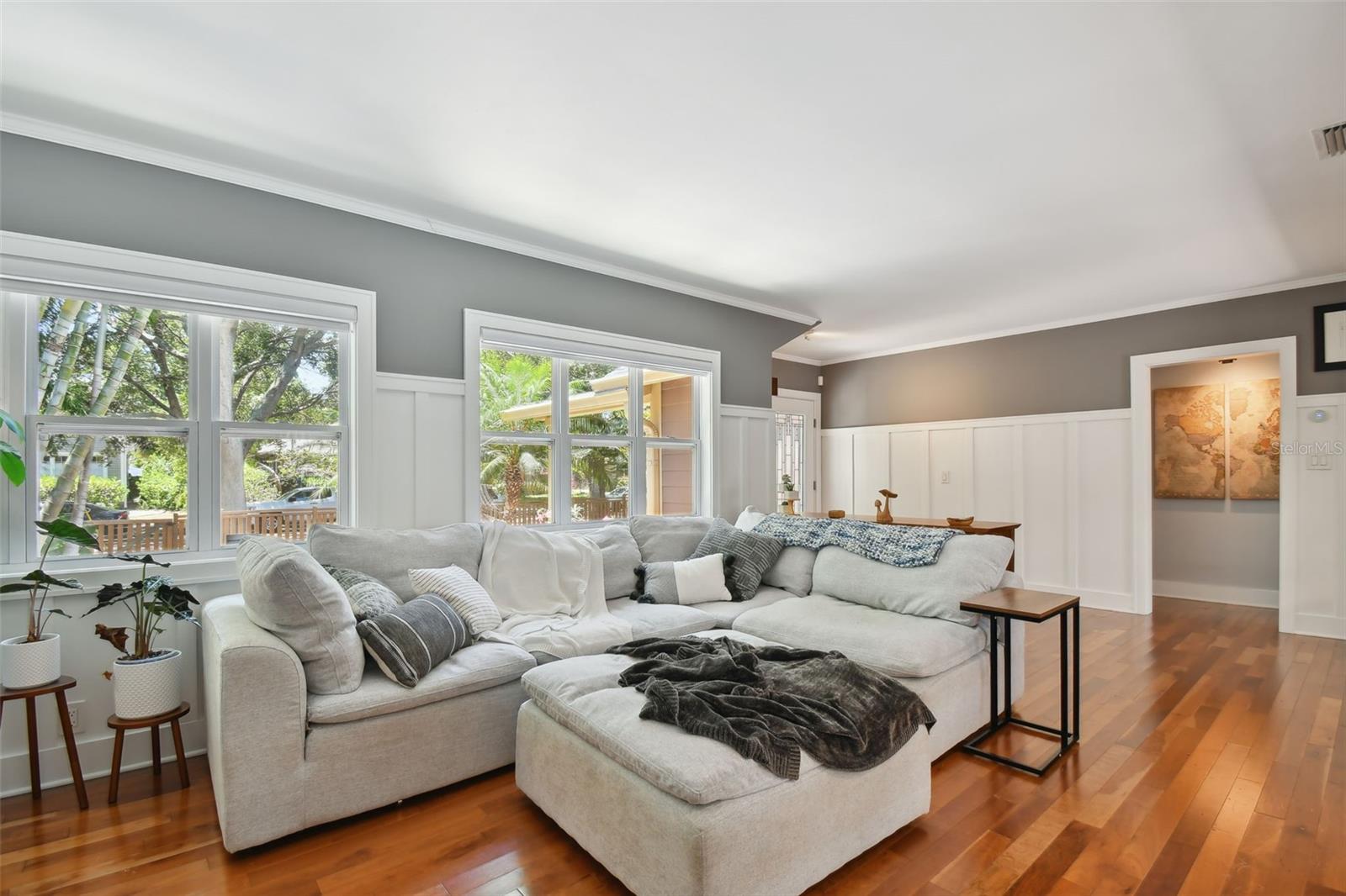Image 29 of 72 For 2421 7th Avenue N