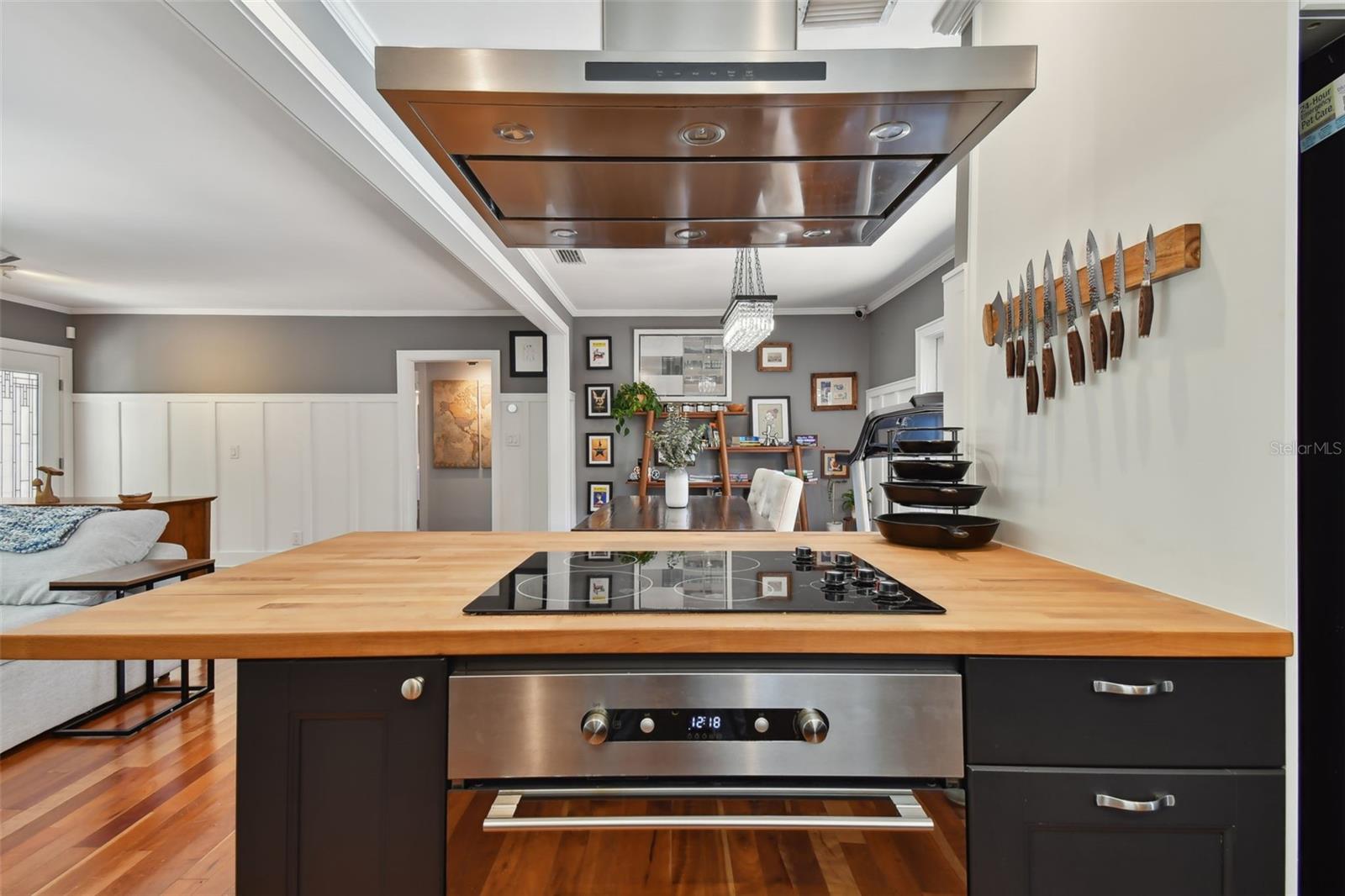 Image 36 of 72 For 2421 7th Avenue N