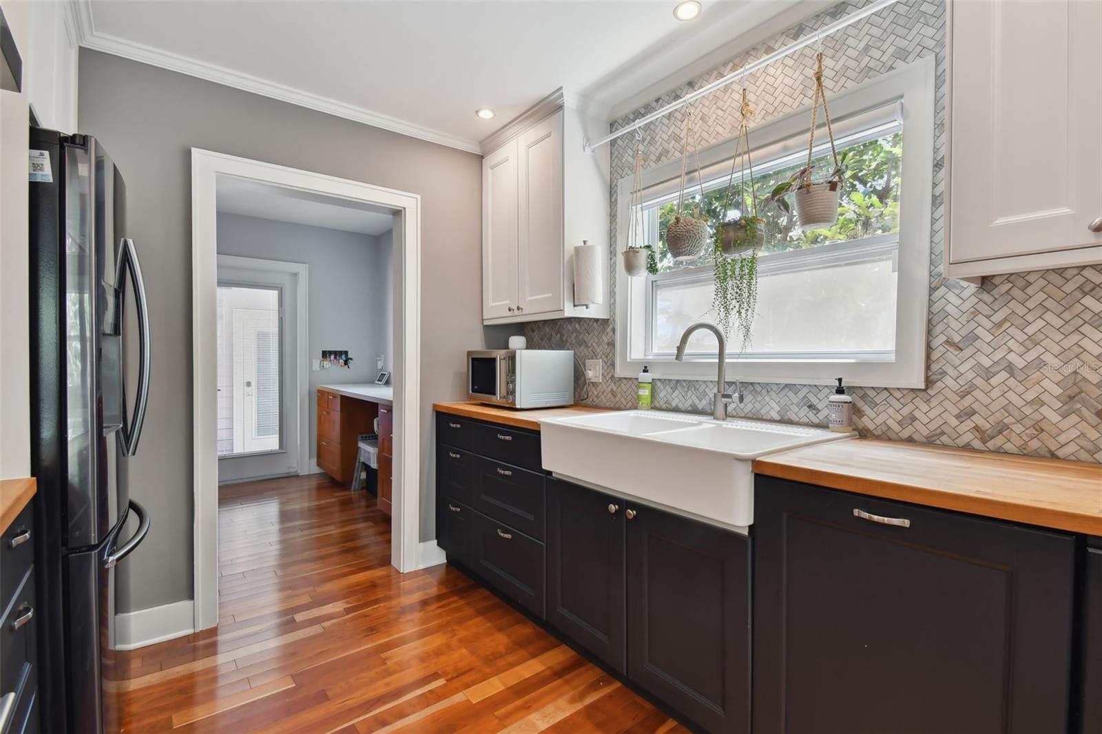 Image 38 of 72 For 2421 7th Avenue N