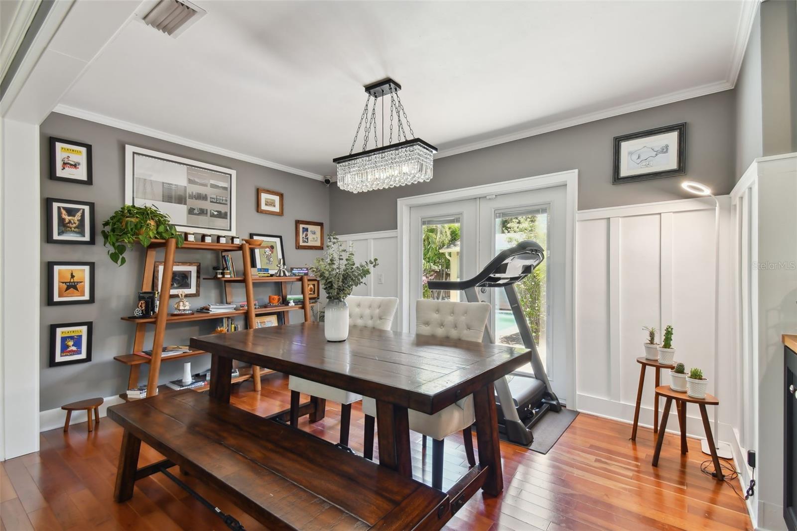 Image 40 of 72 For 2421 7th Avenue N