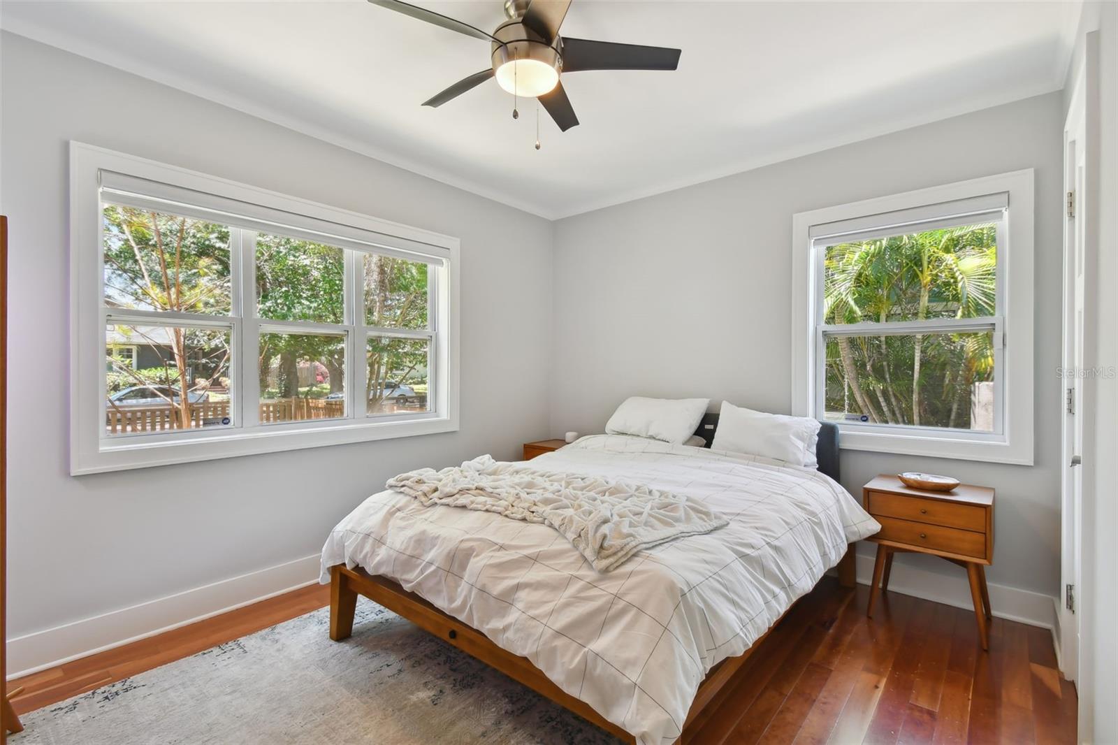 Image 54 of 72 For 2421 7th Avenue N