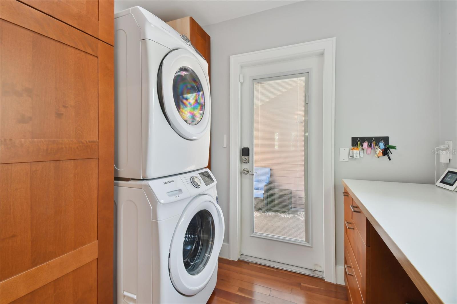 Image 58 of 72 For 2421 7th Avenue N
