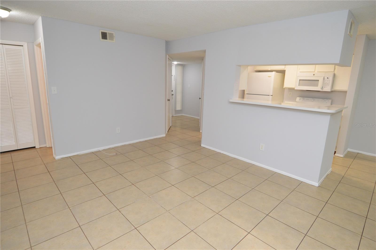 Image 6 of 87 For 8630 Mallard Reserve Drive 103