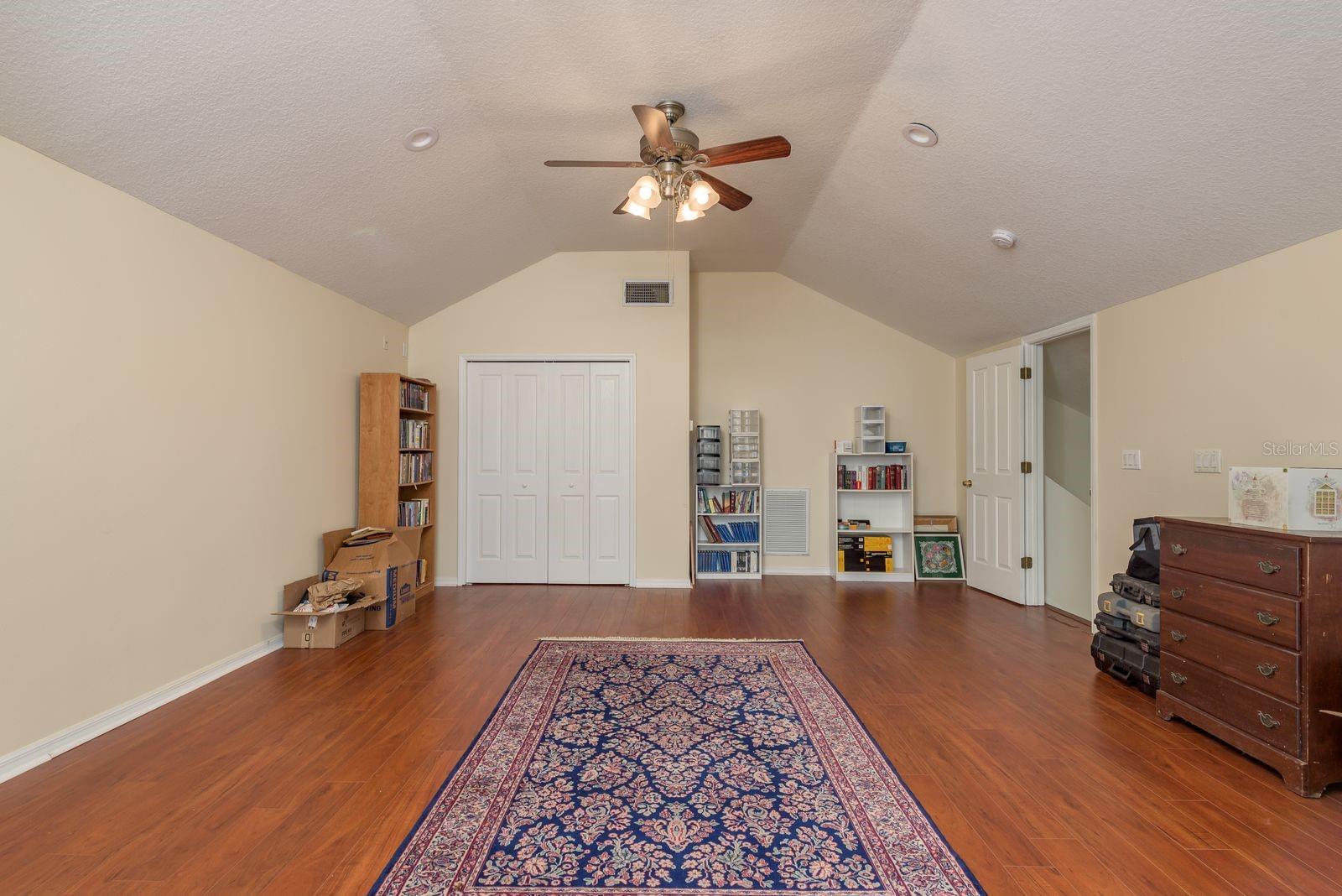 Listing photo id 36 for 16722 Ivy Lake Drive