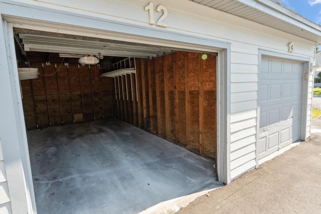 Image 29 of 49 For 2017 Skimmer Court W 416