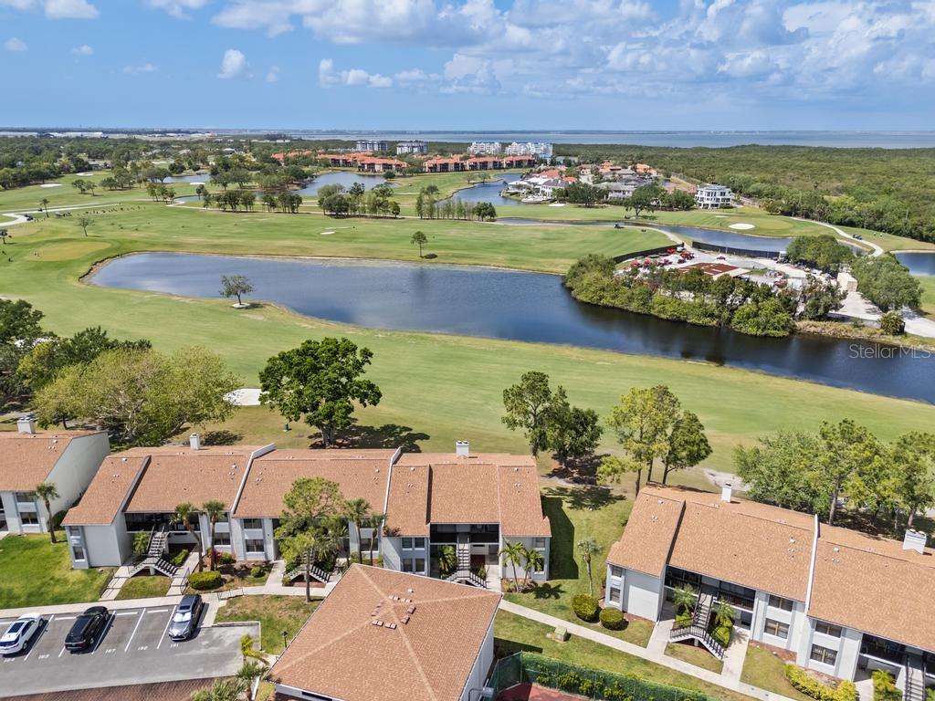 Image 34 of 49 For 2017 Skimmer Court W 416