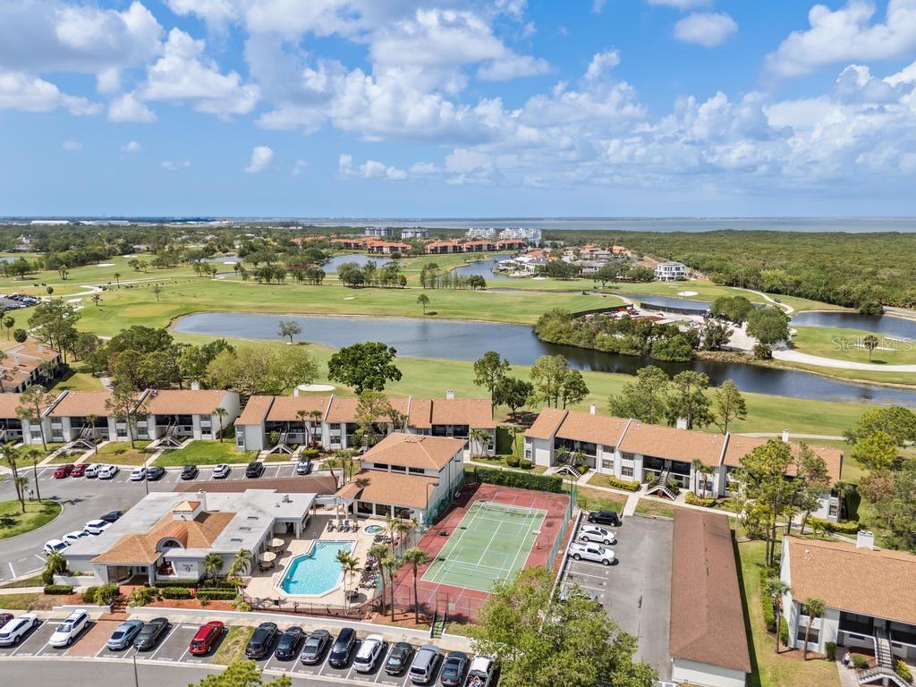 Image 36 of 49 For 2017 Skimmer Court W 416