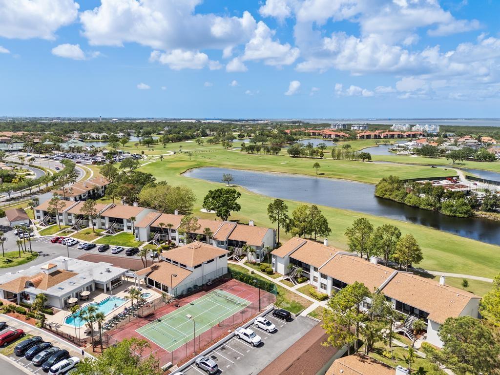 Image 38 of 49 For 2017 Skimmer Court W 416