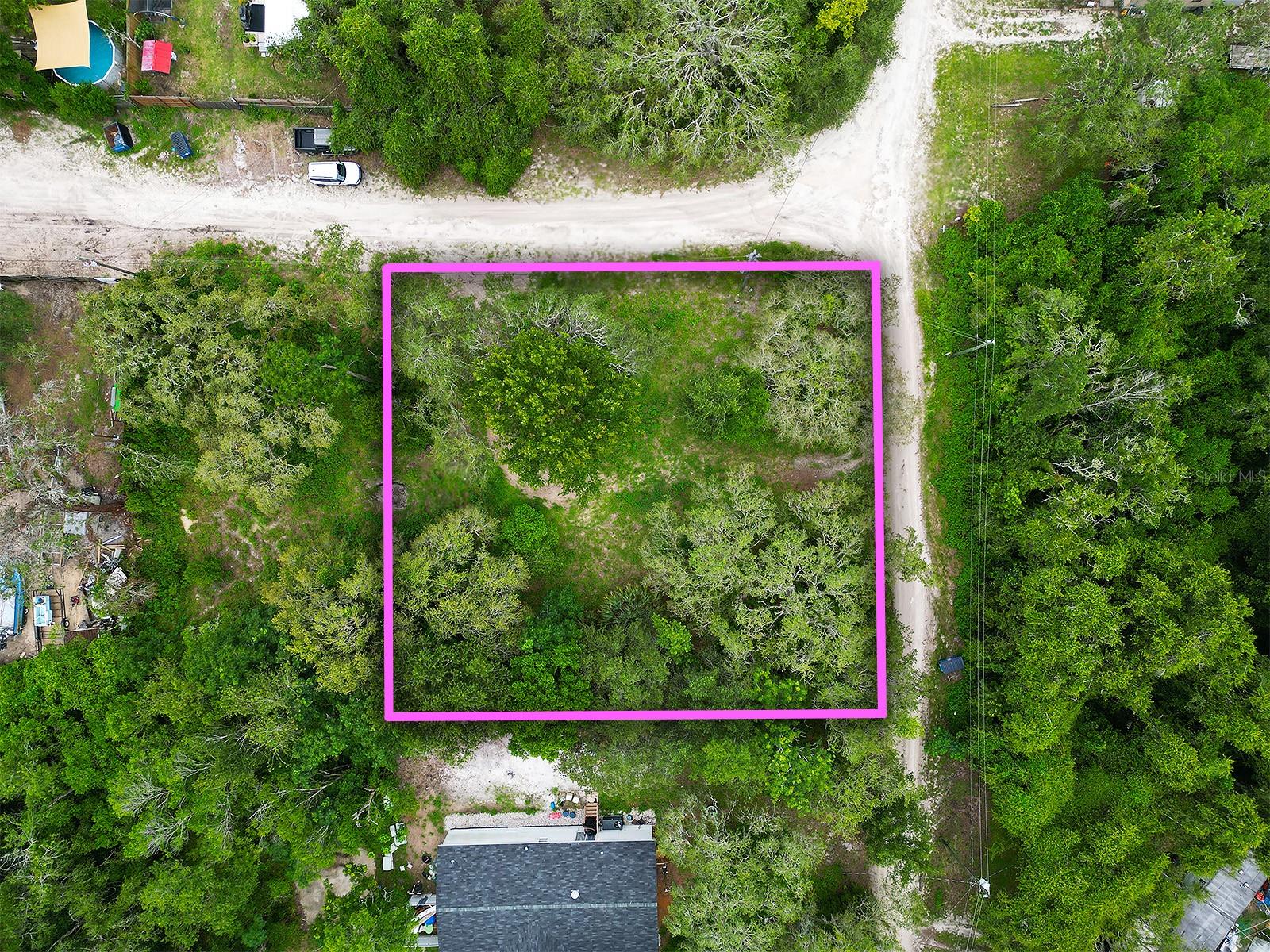 Image 3 of 3 For 9412 Labelle Street