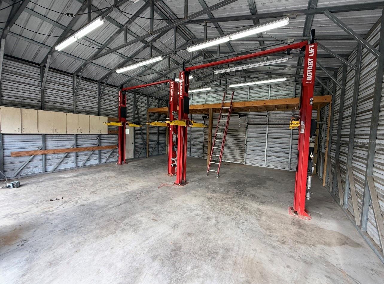 Image 11 of 14 For 38820 Tall Drive