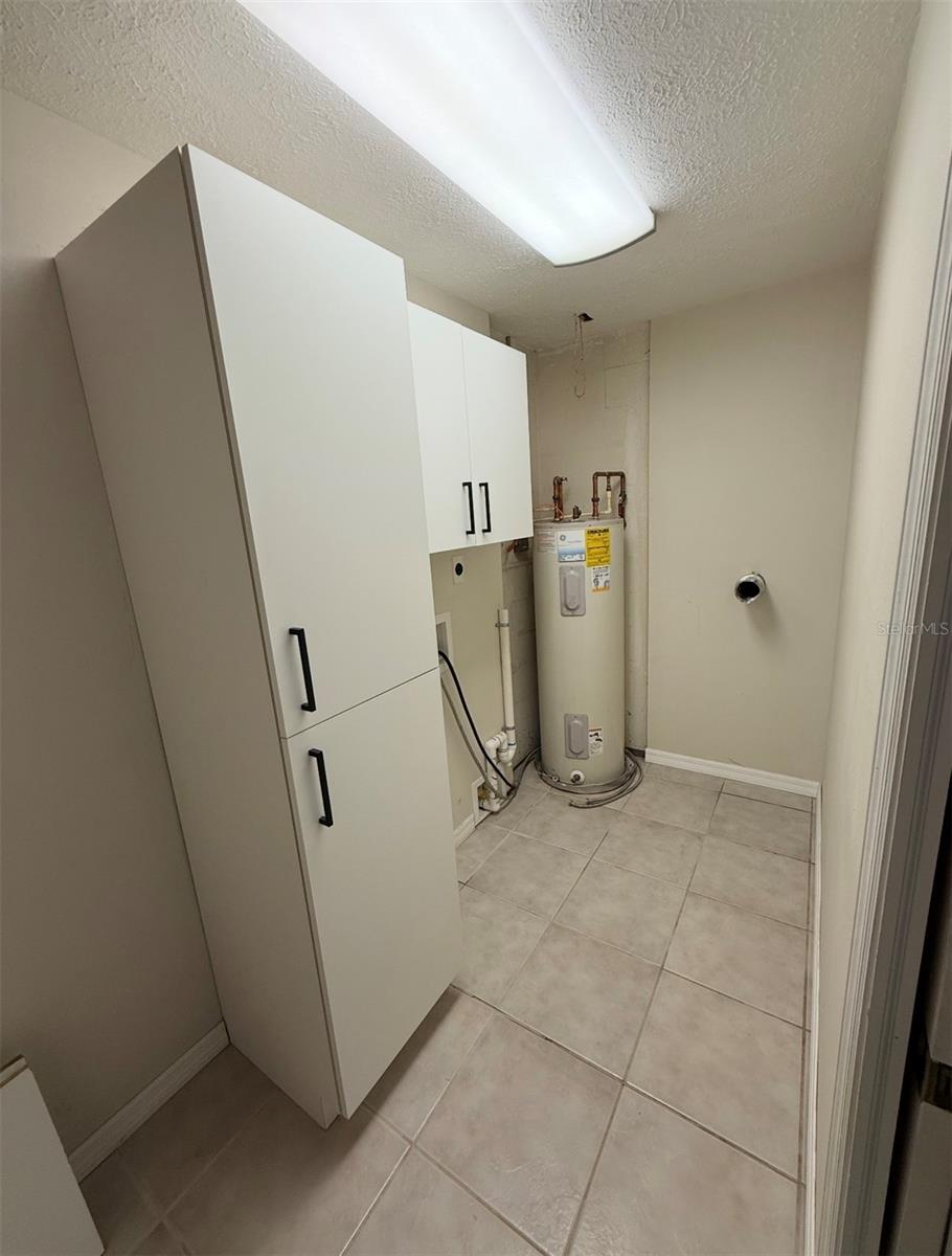 Image 13 of 14 For 38820 Tall Drive