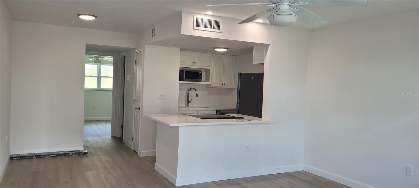 Image 10 of 19 For 9715 Harrell Avenue 18