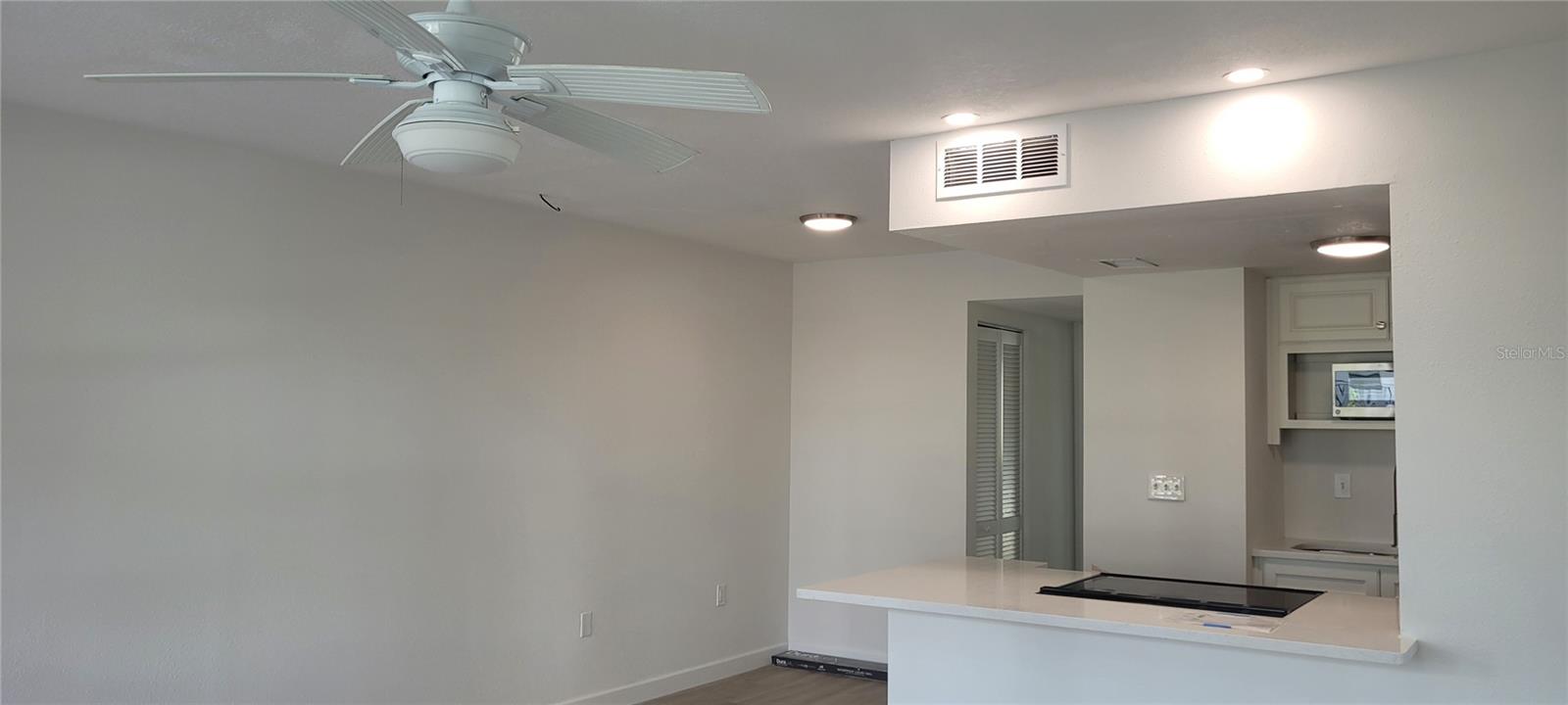 Image 11 of 19 For 9715 Harrell Avenue 18
