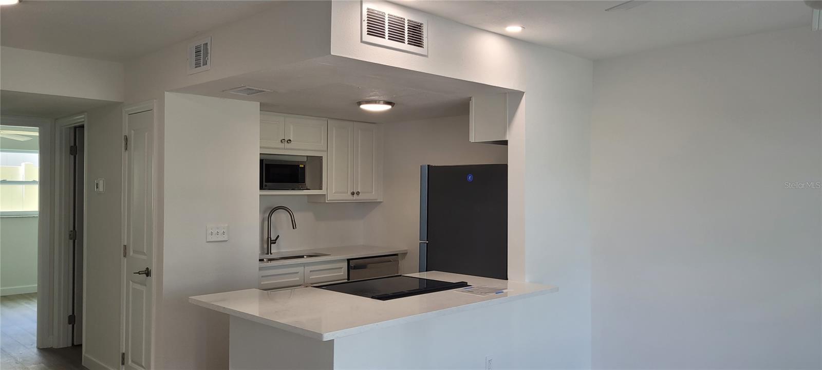 Image 13 of 19 For 9715 Harrell Avenue 18