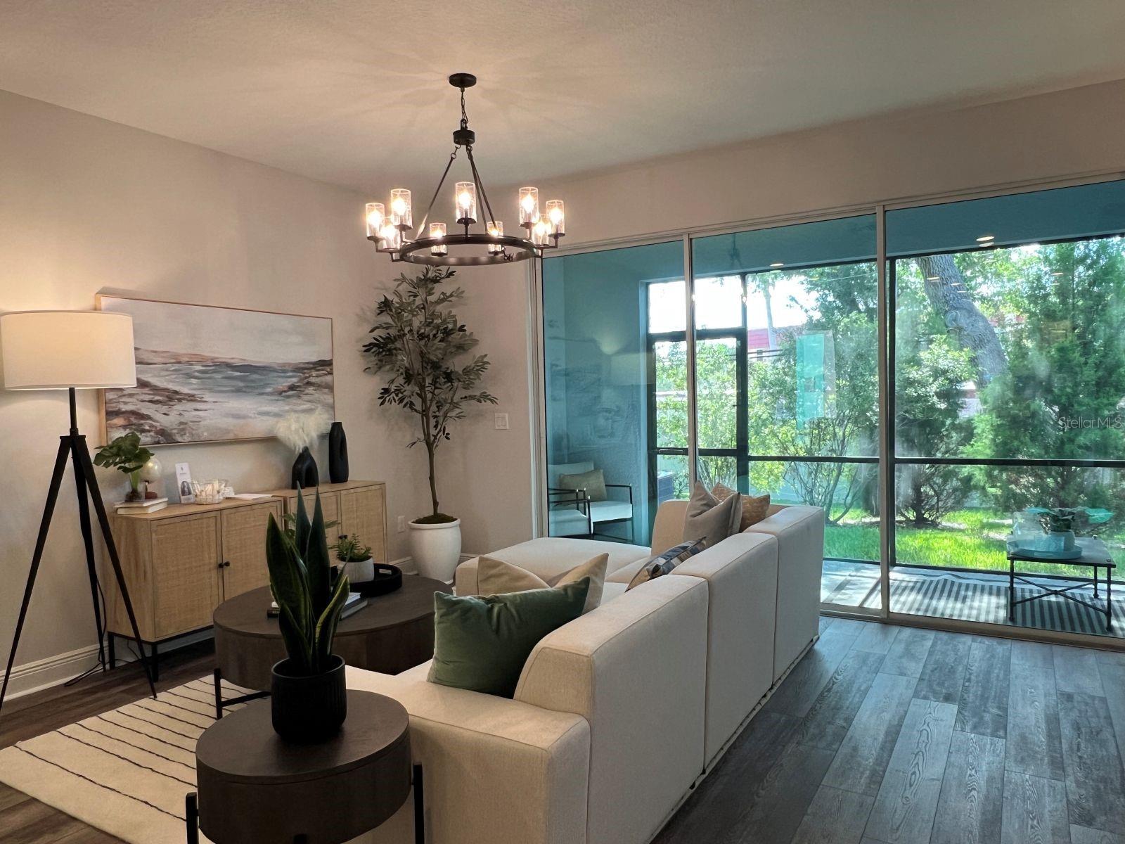 Listing photo id 3 for 7790 93rd Street N
