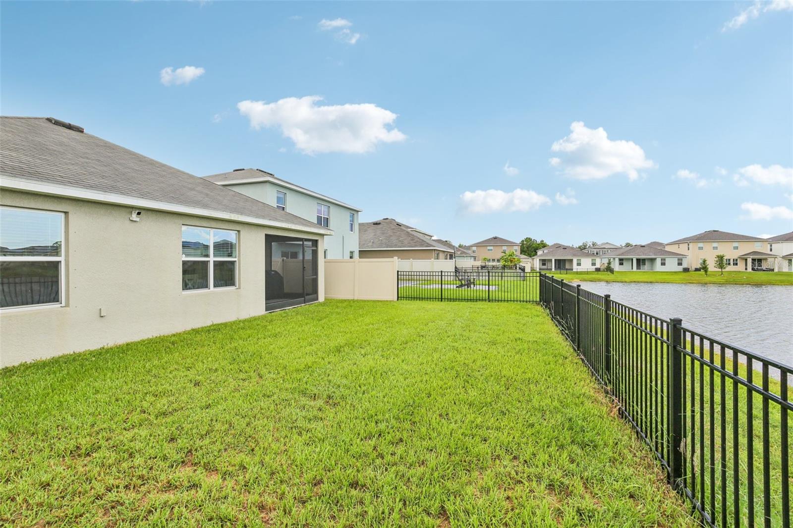 Image 30 of 32 For 15825 Mauvewood Avenue
