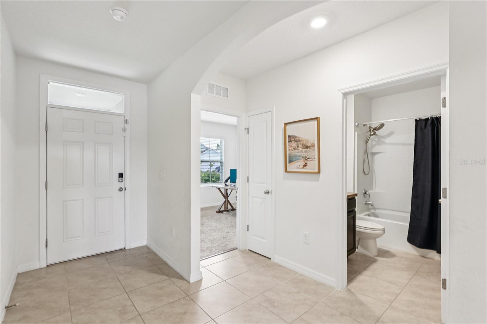 Image 4 of 32 For 15825 Mauvewood Avenue