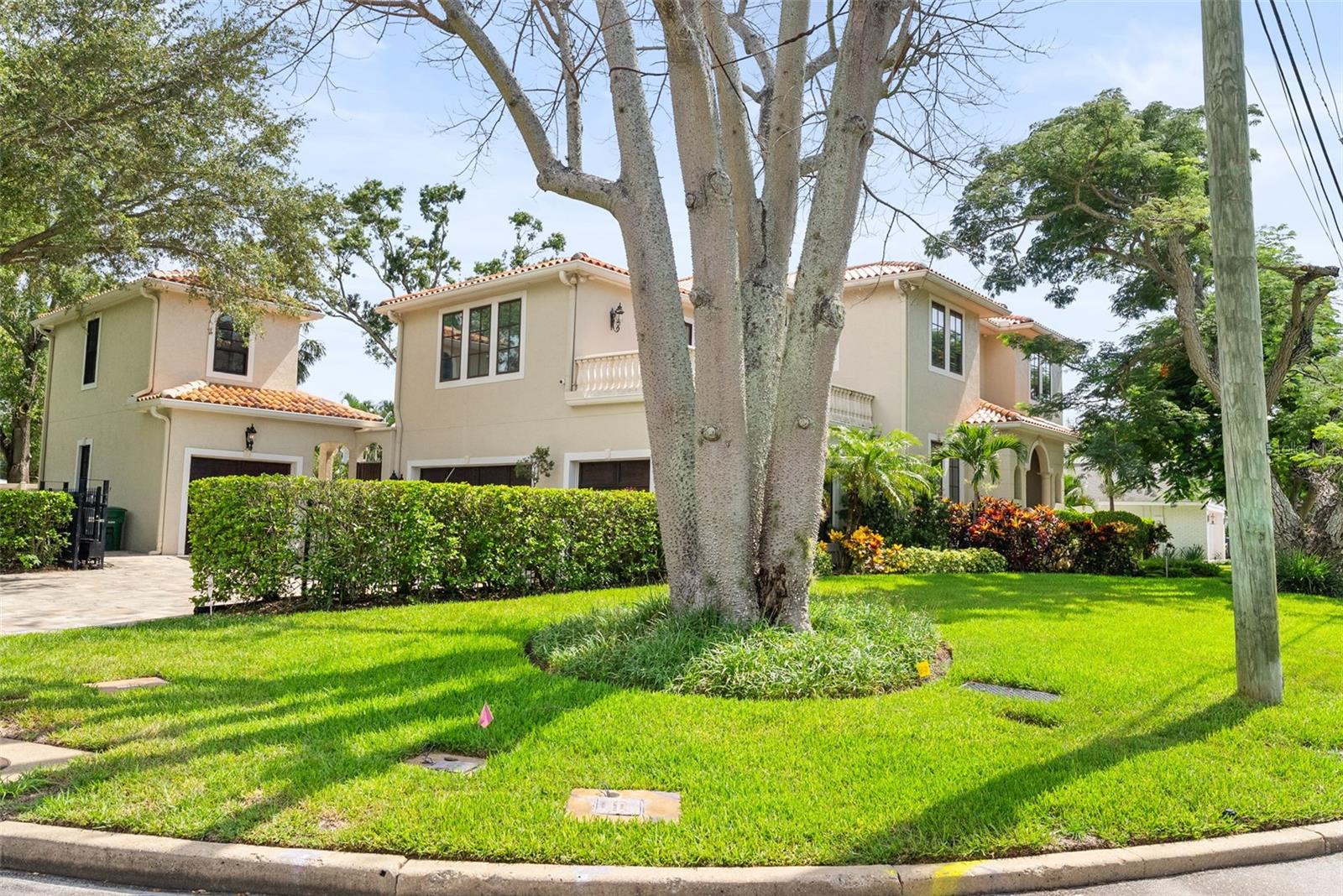 Image 81 of 86 For 420 Riviera Drive