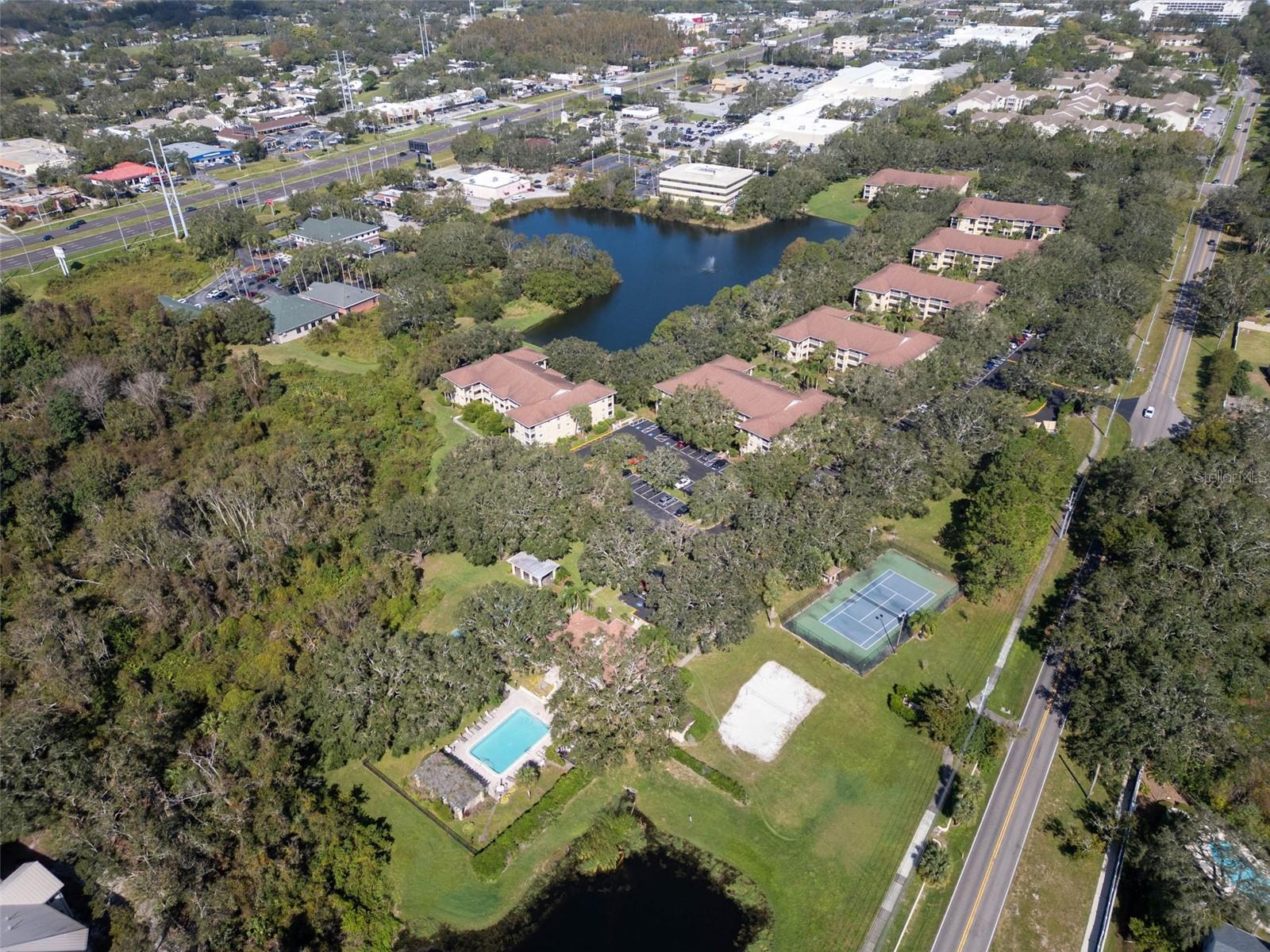 Image 15 of 19 For 2690 Coral Landings Boulevard 333